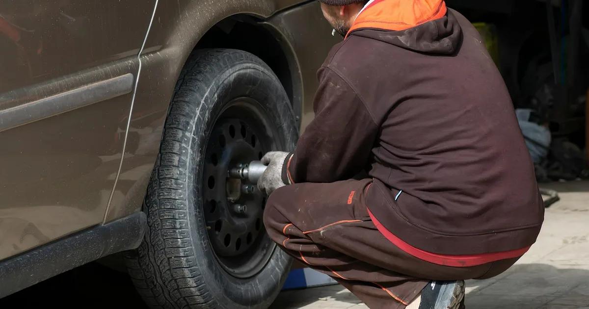 Wheel Bearing Replacement on Trailers: A Complete Guide